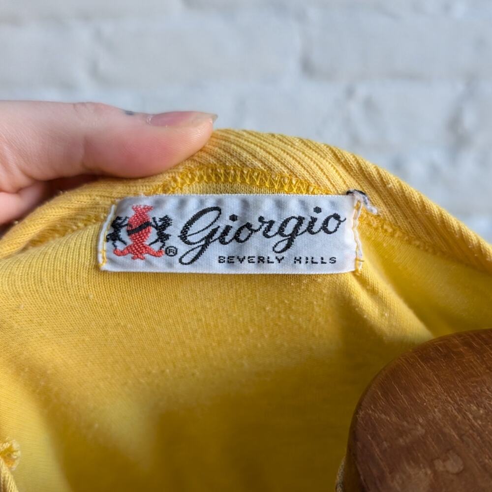 Vintage Yellow Giorgio Beverly Hills Crewneck Sweater - Picture 5 of 6